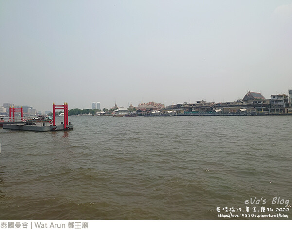 Wat Arun 鄭王廟-33.jpg