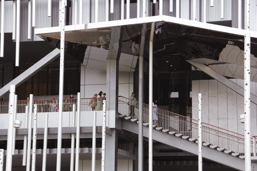 鶯歌新北市美術館2023Ｏ起來，錯過台灣設計展沒關係，鋁管建築也很有看頭！