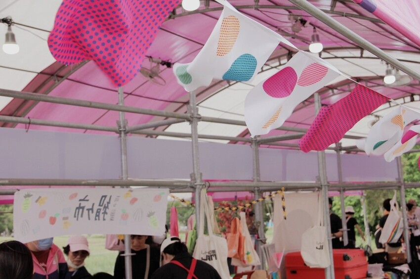 鶯歌新北市美術館2023Ｏ起來，錯過台灣設計展沒關係，鋁管建築也很有看頭！