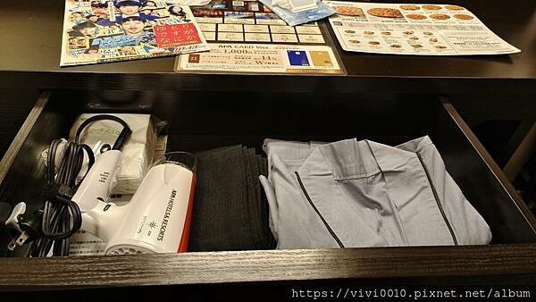 東京.新宿-西新宿五丁目站APA渡假酒店，超級方便的市區飯店還有舒服浴場，每日洗去旅途疲勞的好地方