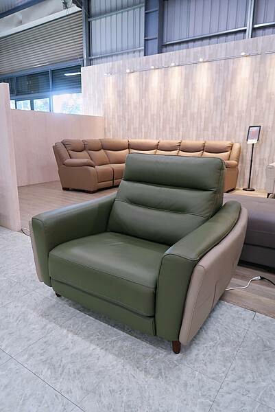 【居家】零重力舒適享受/台中傢俱推薦/CP值超高電動沙發-舒