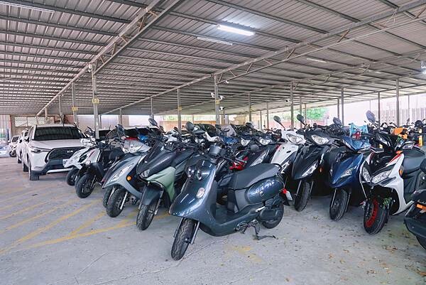 【高雄租車】價格甜甜超推薦高雄租車—欣興租車 （租機車 / 