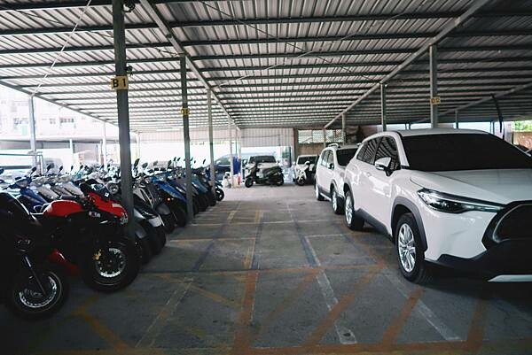 【高雄租車】價格甜甜超推薦高雄租車—欣興租車 （租機車 / 