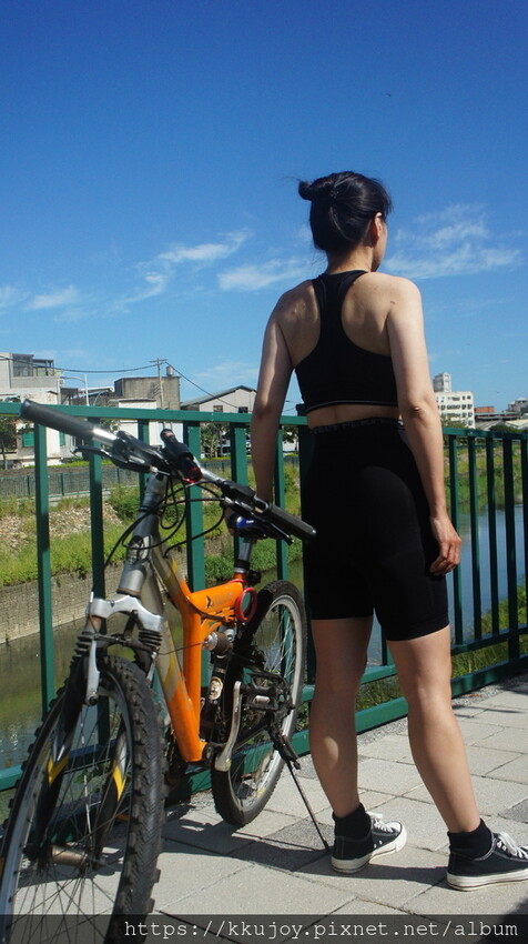 YPL美肩爆乳背心｜運動的時候能夠緩解胸部80%的晃動｜V型