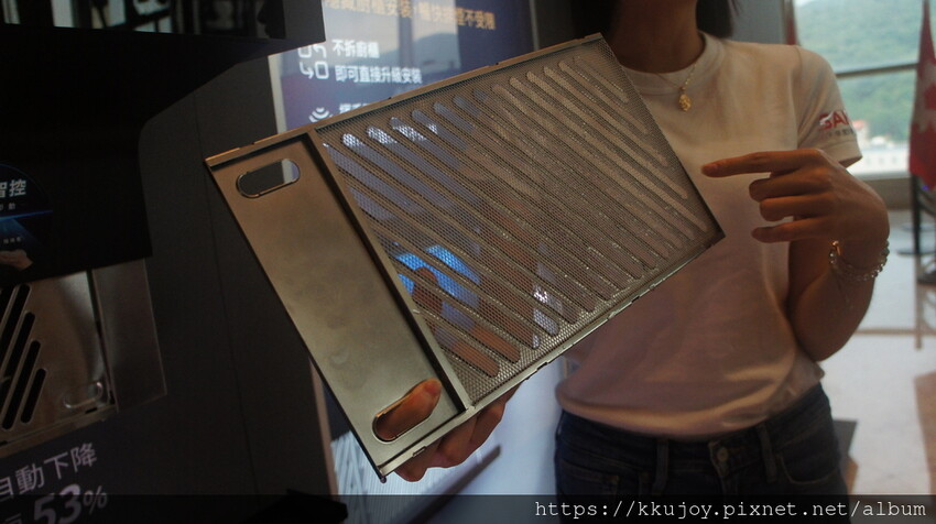 SAKURA櫻花廚具|業界唯一自動升降、不須拆廚櫃即可直接升 SAKURA櫻花廚具|業界唯一自動升降、不須拆廚櫃即可直接升