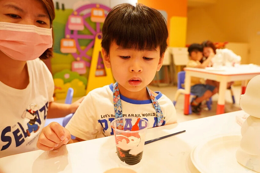 萌兔過中秋,無需任何藝術經驗,超療癒DIY,製作獨一無二的禮物 | Tiger Family 流體創作體驗