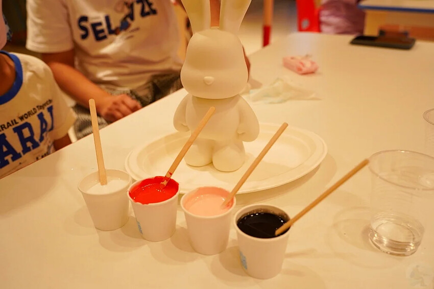 萌兔過中秋,無需任何藝術經驗,超療癒DIY,製作獨一無二的禮物 | Tiger Family 流體創作體驗