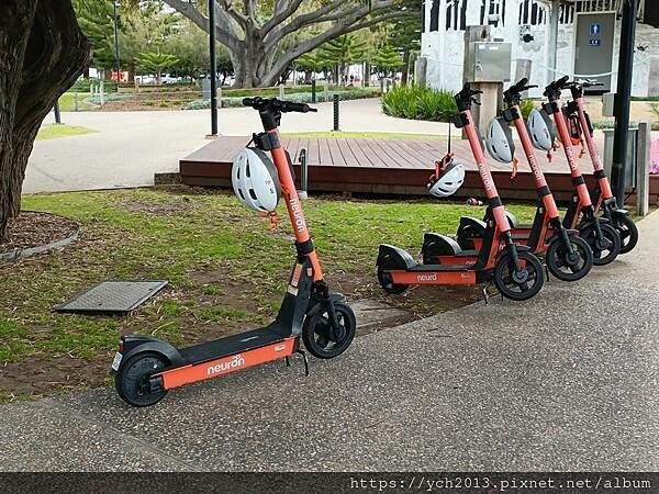 巴瑟爾頓長堤Busselton Jetty搭小火車出海 巴瑟爾頓長堤Busselton Jetty搭小火車出海