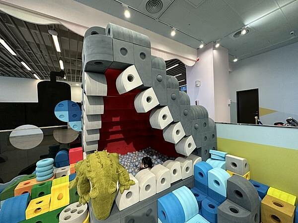 失控少女組一起到巧虎夢想樂園找巧虎玩～線上旅展開賣囉～優惠只