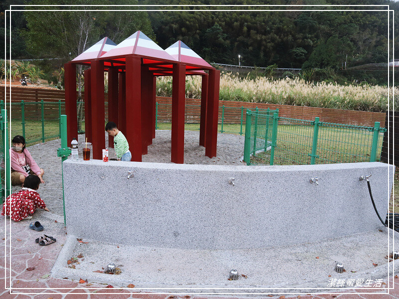 泰雅原住民文化產業園區-苗栗泰安/泡腳池x煮溫泉蛋x遊樂設施.免費親子景點
