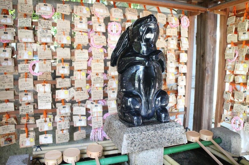 京都超人氣IG打卡神社!八坂庚申堂、兔子神社、還有