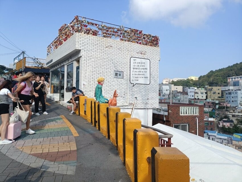 2023韓國釜山|五六島天空步道手工布丁必吃!白淺灘文化村、