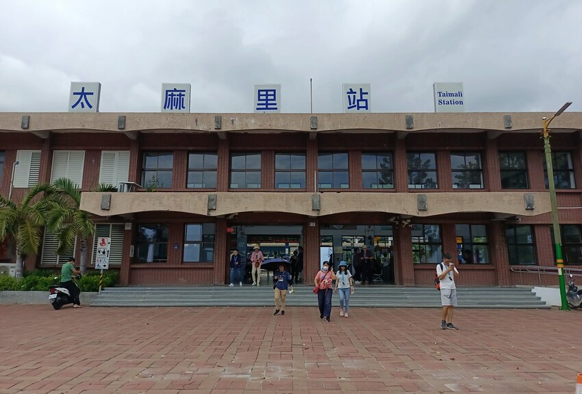 2023 1001藍皮解憂號枋寮上行台東012