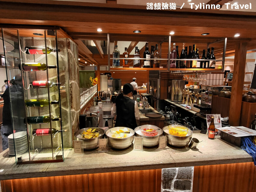 【北海道住宿】洞爺湖萬世閣酒店，湖景第一排飯店 | 一泊二食自助吧 | 日本老字號溫泉飯店 | 北海道住宿推薦