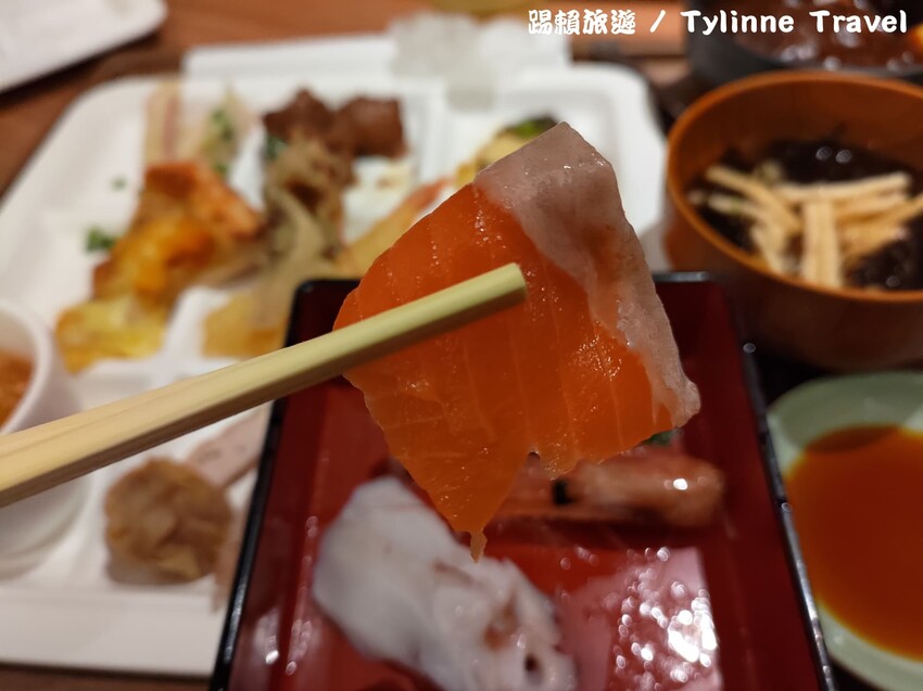 【北海道住宿】洞爺湖萬世閣酒店，湖景第一排飯店 | 一泊二食自助吧 | 日本老字號溫泉飯店 | 北海道住宿推薦