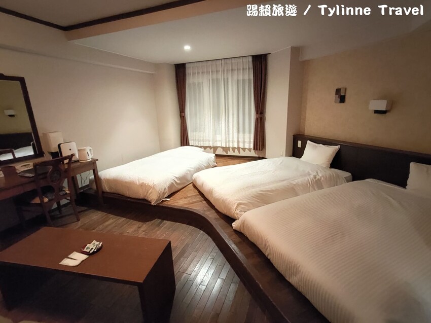 【北海道住宿】洞爺湖萬世閣酒店，湖景第一排飯店 | 一泊二食自助吧 | 日本老字號溫泉飯店 | 北海道住宿推薦