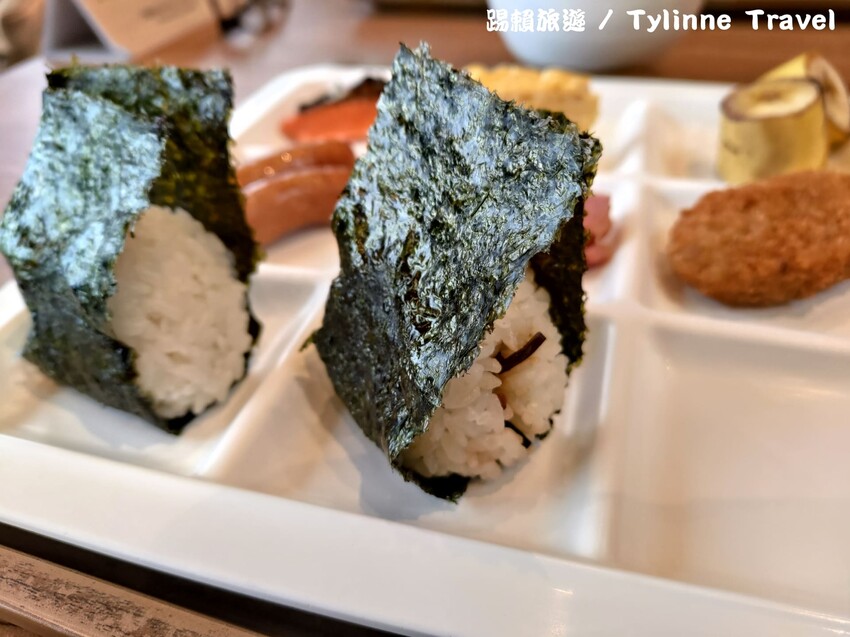 【北海道住宿】洞爺湖萬世閣酒店，湖景第一排飯店 | 一泊二食自助吧 | 日本老字號溫泉飯店 | 北海道住宿推薦