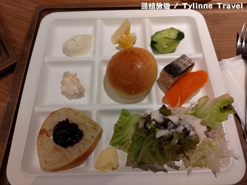 【北海道住宿】洞爺湖萬世閣酒店，湖景第一排飯店 | 一泊二食自助吧 | 日本老字號溫泉飯店 | 北海道住宿推薦