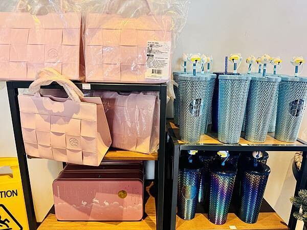 ★花蓮●壽豐*星巴克理想門市,一秒到歐洲,最新秘境絕美的童話