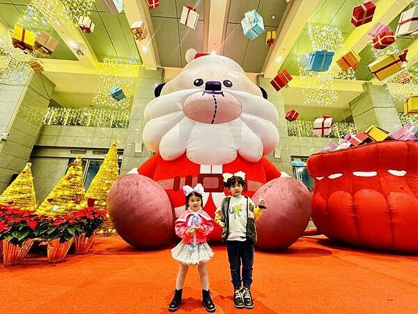 ★新北●板橋＊2023新北歡樂耶誕城，超可愛桑塔熊與夢幻甜點