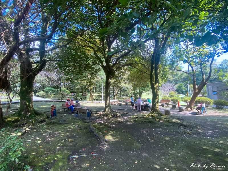 前山一號公園-磐流園區~山林綠的很舒服但沒有水綠 @Bernice的隨手筆記