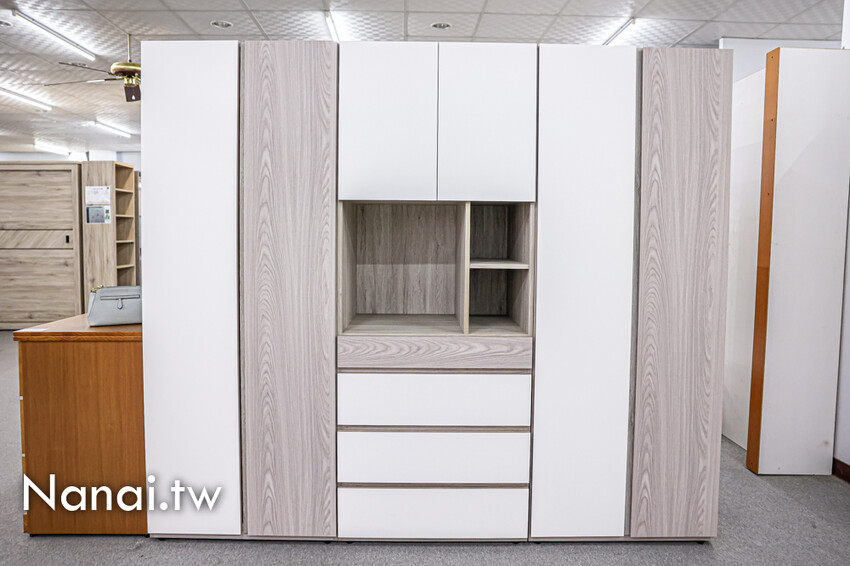 鹿港在地超過3000坪家具工廠！客製化系統櫃、廚具訂製、萬件家具任你挑，先進傢俱(iCAKU愛庫家居)一站式購足