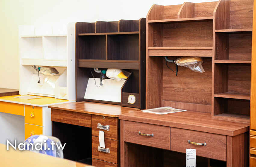 鹿港在地超過3000坪家具工廠！客製化系統櫃、廚具訂製、萬件家具任你挑，先進傢俱(iCAKU愛庫家居)一站式購足