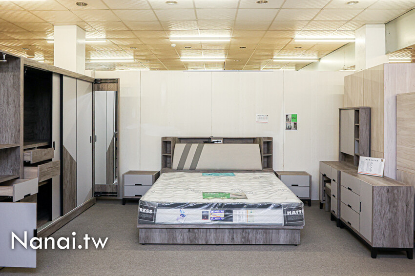 鹿港在地超過3000坪家具工廠！客製化系統櫃、廚具訂製、萬件家具任你挑，先進傢俱(iCAKU愛庫家居)一站式購足