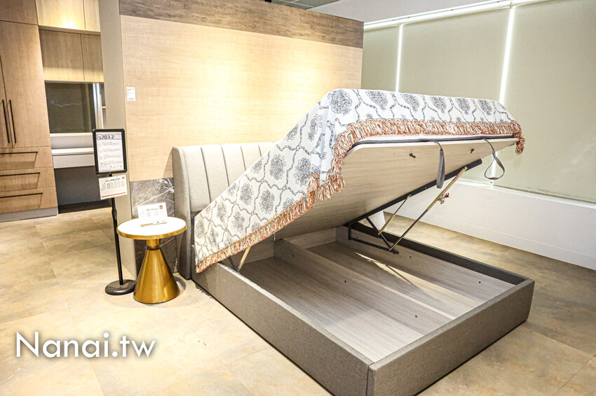 鹿港在地超過3000坪家具工廠！客製化系統櫃、廚具訂製、萬件家具任你挑，先進傢俱(iCAKU愛庫家居)一站式購足