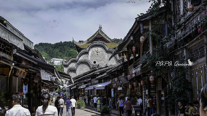 洛帶古鎮-穿越千年古鎮街道，客家土樓是壯觀的