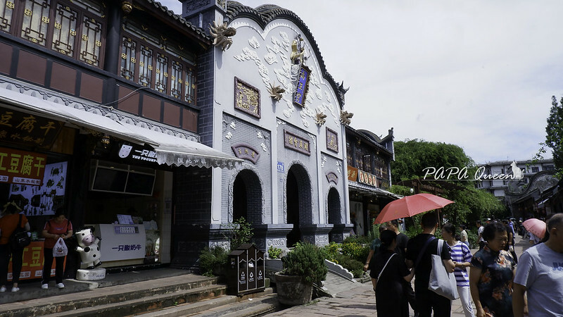 洛帶古鎮-穿越千年古鎮街道，客家土樓是壯觀的