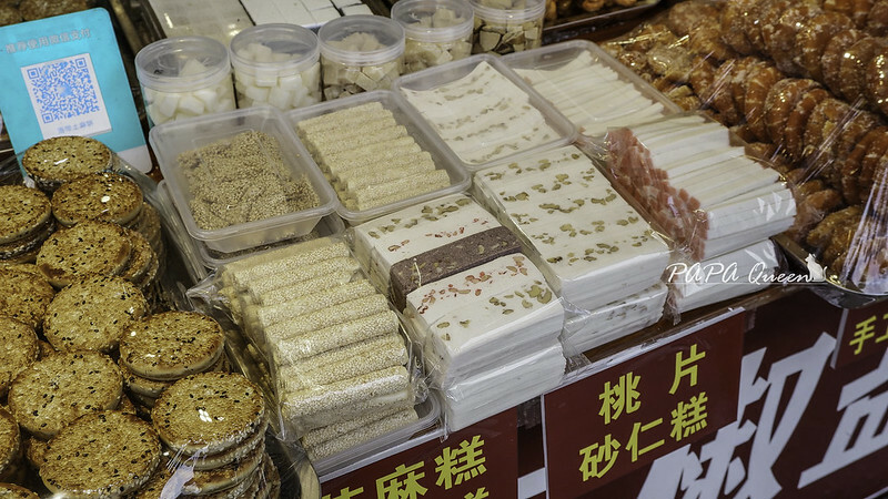 洛帶古鎮-穿越千年古鎮街道，客家土樓是壯觀的