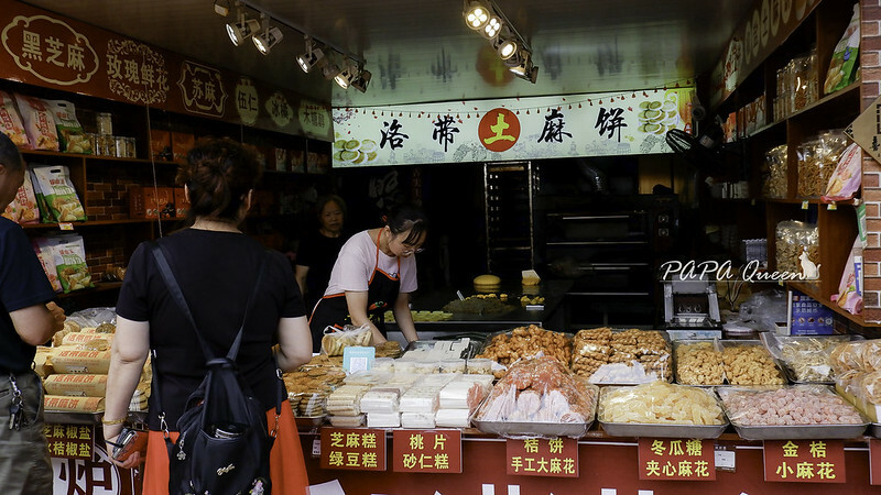洛帶古鎮-穿越千年古鎮街道，客家土樓是壯觀的