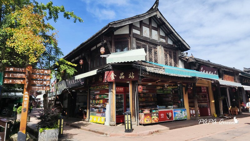 洛帶古鎮-穿越千年古鎮街道，客家土樓是壯觀的