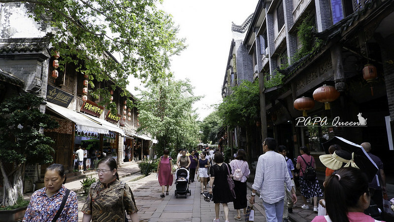 洛帶古鎮-穿越千年古鎮街道，客家土樓是壯觀的