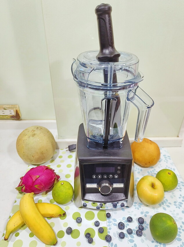 【料理必備，一機萬用】美國百年調理機品牌Vitamix,美食饕客的最愛 - TinTin緹緹的旋律