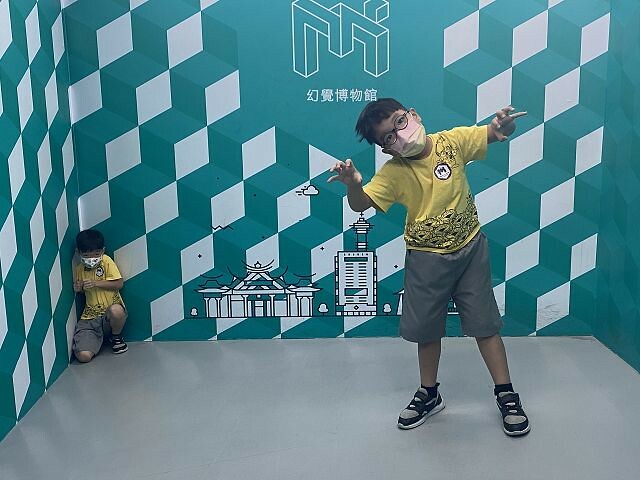 【台中】幻覺博物館|幻覺藝術主題．眼見不一定為真的幻覺世界．好玩好看又好拍！
