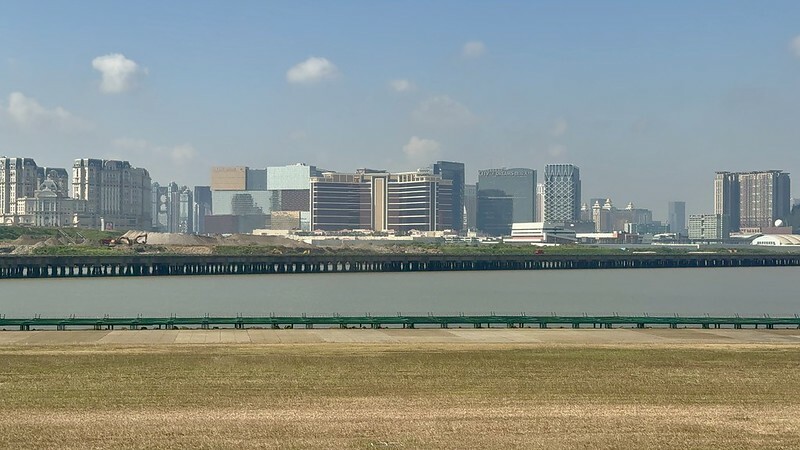 澳門旅遊｜星宇航空（STARLUX Airlines）飛澳門（Macau）初體驗。（搭機心得、機上餐點、飛行時間、票價）