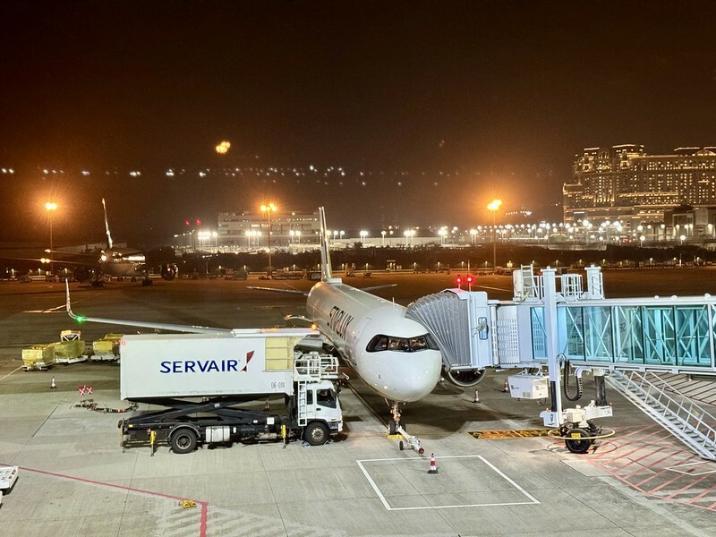 澳門旅遊｜星宇航空（STARLUX Airlines）飛澳門（Macau）初體驗。（搭機心得、機上餐點、飛行時間、票價）