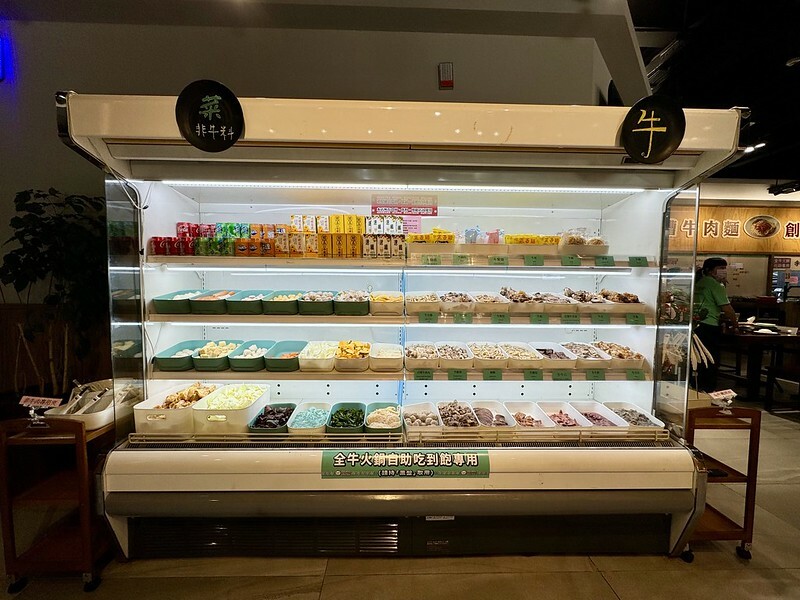 金門自由行｜圓頭肉乾金門農牧概念館 ，全台唯一的溫體全牛火鍋吃到飽！（金門美食）