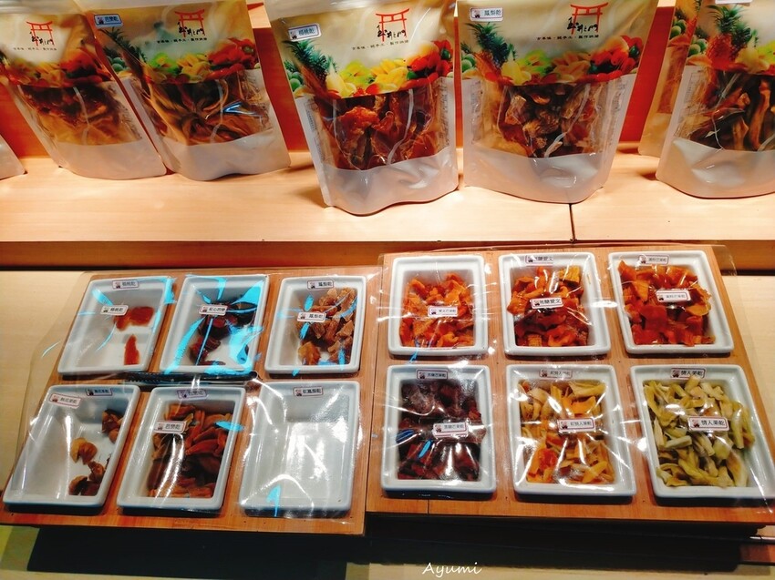 [台南夏季楠西之旅推薦]行動城堡芒果冰/江家古厝/果農之家水果餐/玄空法寺/永興吊橋/玉井之門果乾/梅花飯店