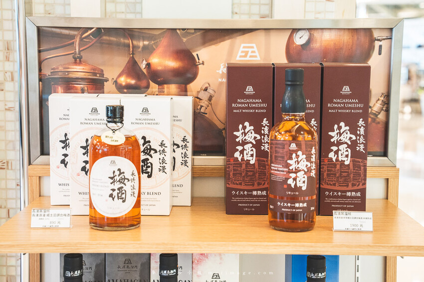 桃園購物｜大江購物中心MetroWalk～最美室內聖誕裝置藝術就在大江，好拍、好買、好好逛！還整年免費停車