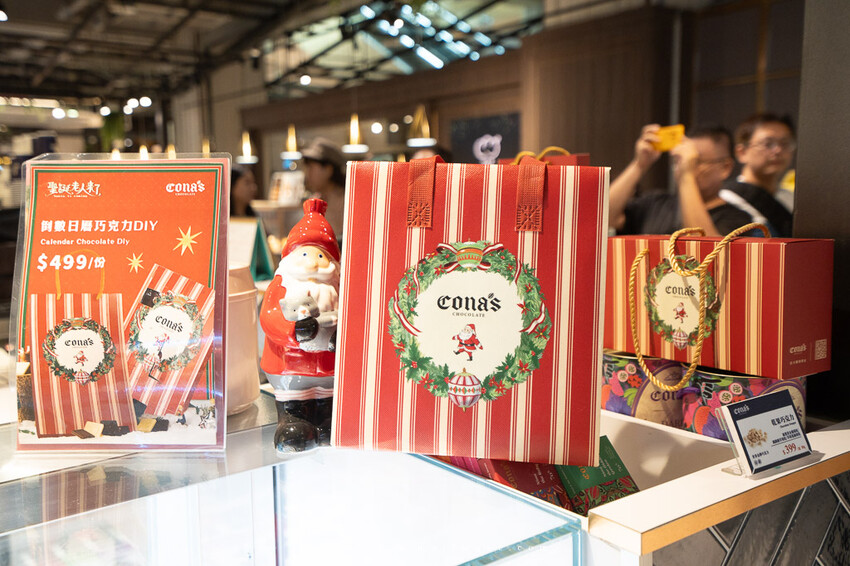 桃園購物｜大江購物中心MetroWalk～最美室內聖誕裝置藝術就在大江，好拍、好買、好好逛！還整年免費停車