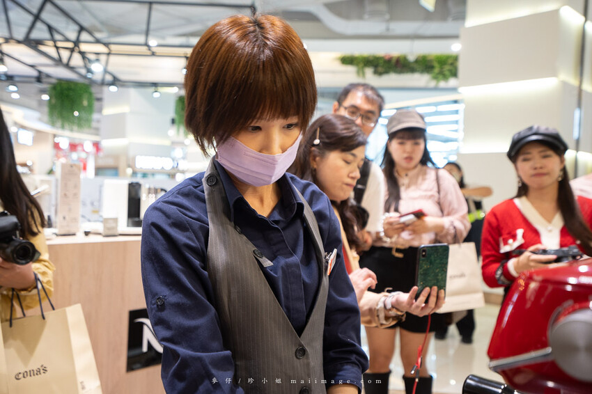 桃園購物｜大江購物中心MetroWalk～最美室內聖誕裝置藝術就在大江，好拍、好買、好好逛！還整年免費停車