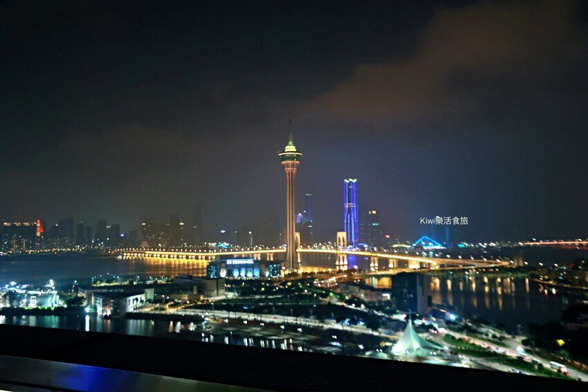 澳門SKY21酒吧︱SKY 21 Bar&Restaurant澳門隱藏版百萬夜景獨享270度港灣景緻