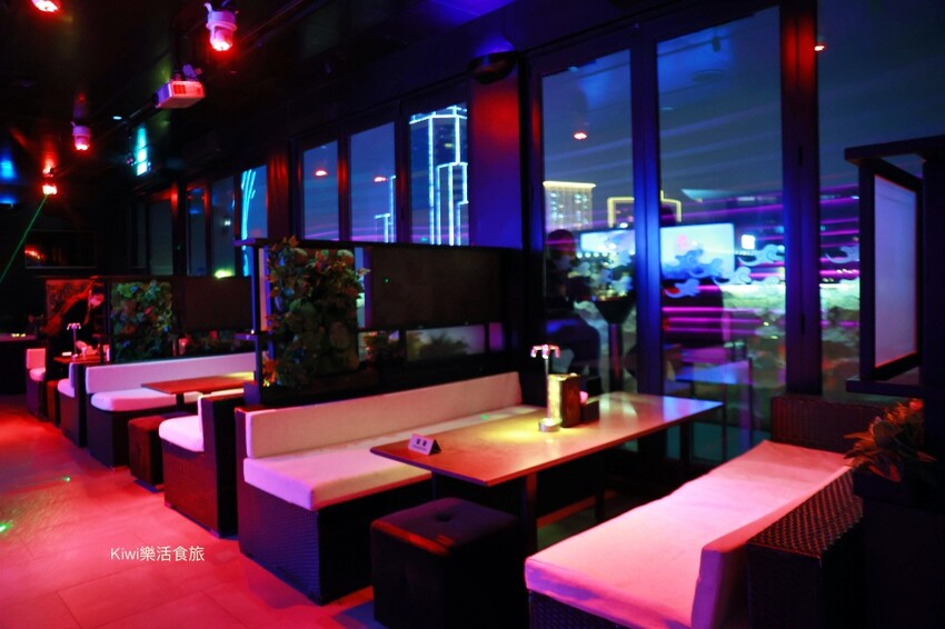 澳門SKY21酒吧︱SKY 21 Bar&Restaurant澳門隱藏版百萬夜景獨享270度港灣景緻