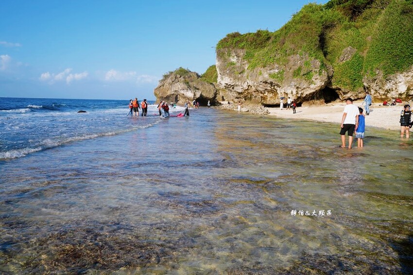 美人沙灘 ❙ 清澈海水、豐富生態，美到誤以為在沖繩的療癒海景