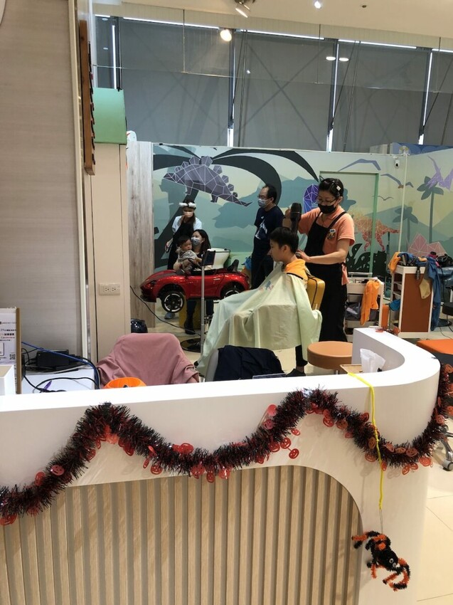 【台北兒童剪髮推薦】/【兒童剪髮SOGO天母店–丹尼索kids hair】 /0-12歲專業兒童剪燙髮/ SOGO天母店/丹尼索