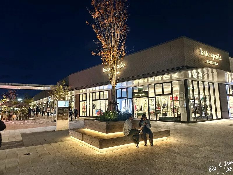 THE OUTLETS 北九州 》結合AEON永旺夢樂城與北九州科學館，好吃好逛又好玩