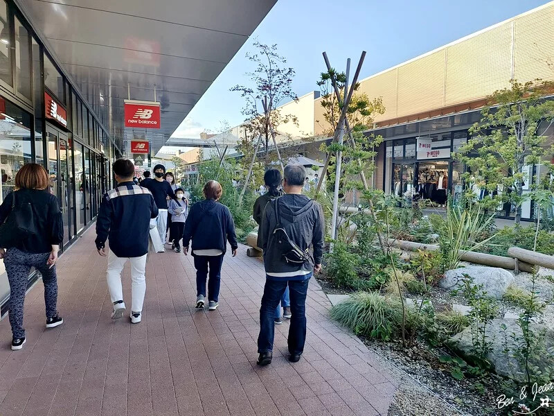 THE OUTLETS 北九州 》結合AEON永旺夢樂城與北九州科學館，好吃好逛又好玩